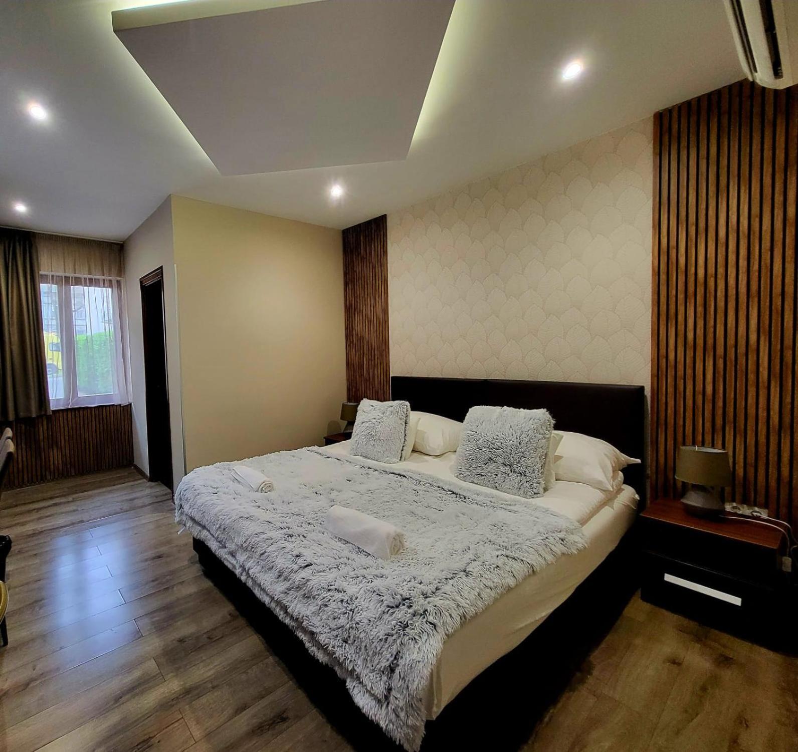Bed and Breakfast Vén Diófa De Lux Panzió Szeged Exterior foto